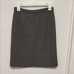 J Crew woman wool Black and White Striped Skirt size 4
